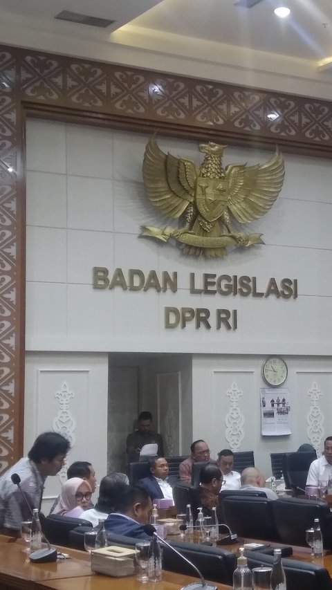 Terungkap! Ini Sosok yang Teken Surat Agar Baleg DPR Segera Rapat Bahas RUU Pilkada