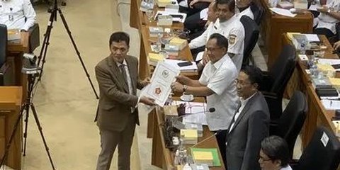 Pengesahan Revisi UU Pilkada Ditunda, Pemerintah akan Koordinasi dengan DPR