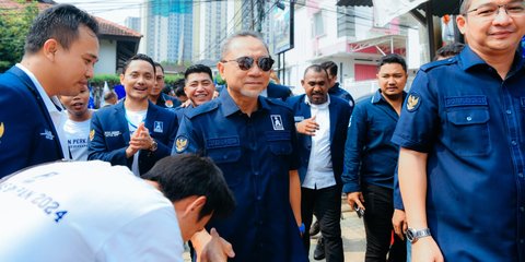 Gibran dan Zulhas Bungkam Ditanya Demo RUU Pilkada saat Promosikan Adik Ipar Raffi Ahmad