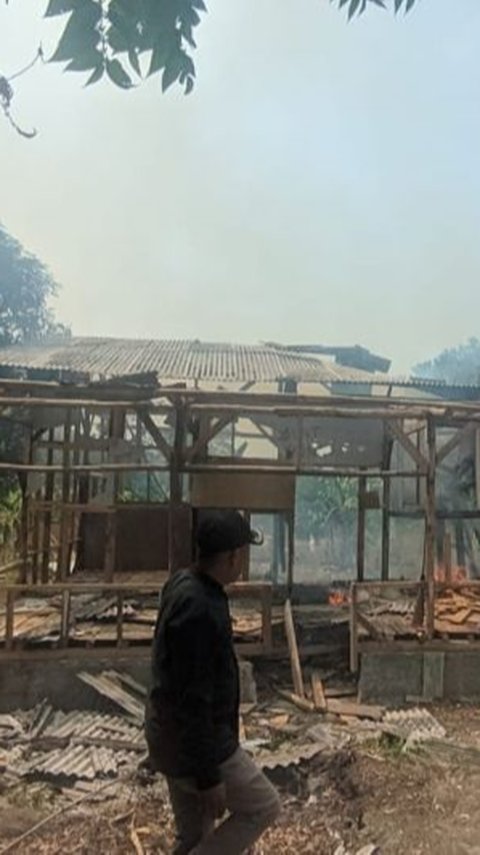 Diduga Jadi Praktik Perdukunan, Puluhan Makam Keramat Palsu di Sukabumi Dibongkar Warga