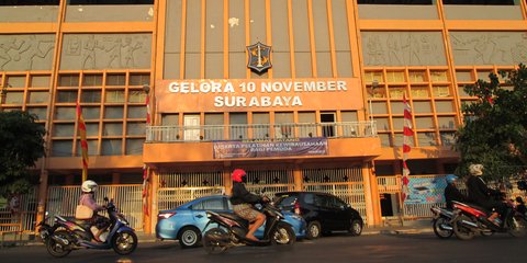 Stadion Gelora 10 November, Saksi Bisu Perkembangan Sepak Bola Surabaya sejak Era Kolonial