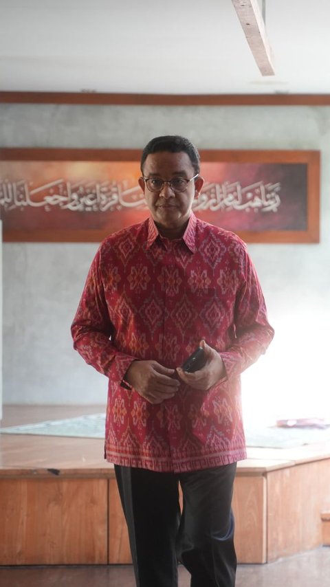 Sudah Berbaju Merah dan Datang ke DPP PDIP, ke Mana Anies Saat Hasto Bacakan Pengumuman Cakada?