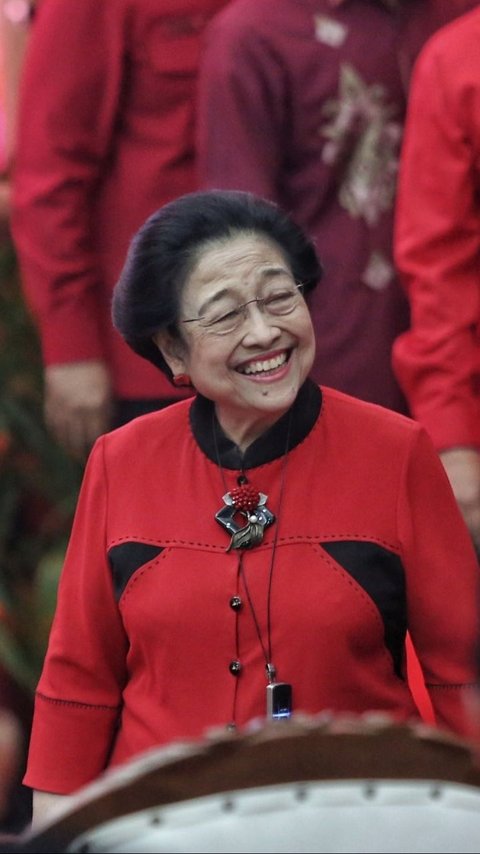 FOTO: Senyum Lebar Megawati Soekarnoputri Umumkan Bakal Calon Kepala Daerah 2024, Ada Airin-Sumardi hingga Andika-Prihadi Maju Pilkada