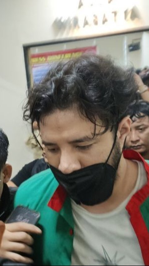 Ammar Zoni Divonis Tiga Tahun Penjara dan Denda Rp1 Miliar Terkait Kasus Narkoba