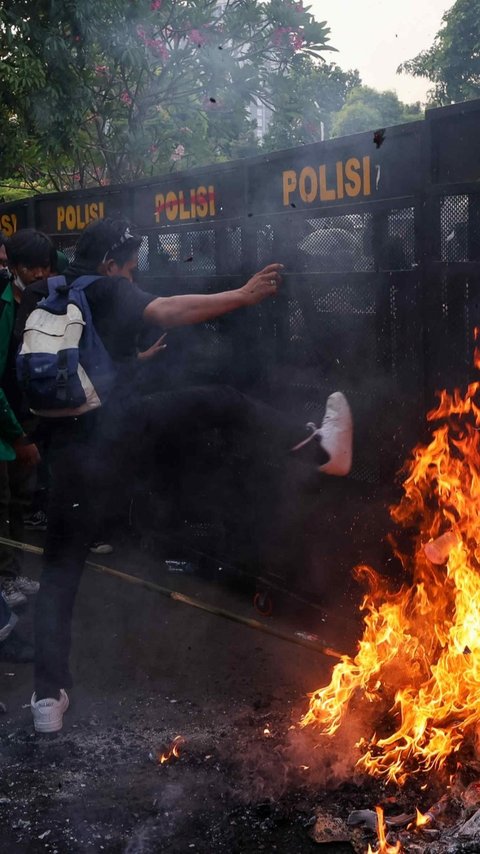 85 Pelajar Ikut Demo Kawal Putusan MK di DPR, Terancam KJP Dicabut?