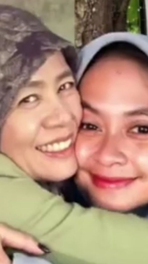 Cara Mudah Buat Video AI Berpelukan Cuma dari Foto