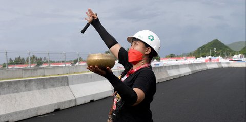 Ditentang Masyarakat Aceh, Rara Pawang Hujan Dipulangkan