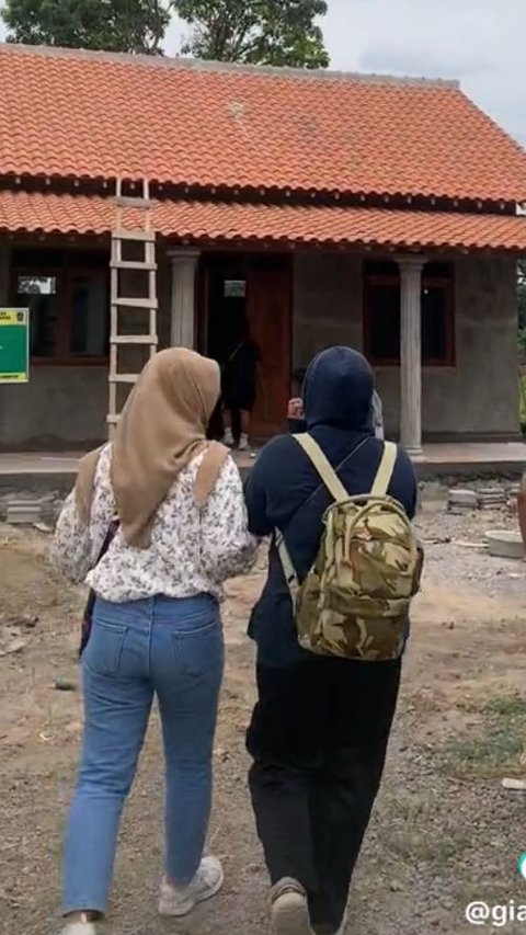 Sempat Viral karena Dibuatkan Rumah Baru untuk Posko, Ini yang Dilakukan Mahasiswa KKN Sebelum Pulang