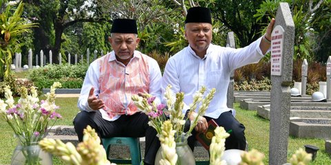 VIDEO: Kejutan Syaikhu-Ilham Diusung PKS di Pilgub Jabar, Sebelum Daftar Ziarah ke Makam Habibie-Ainun