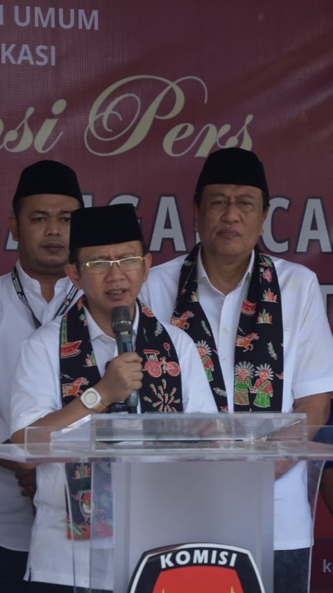 Diusung 6 Partai, Eks Pj Bupati Dani Ramdan-Romli Daftar Pilkada Kabupaten Bekasi