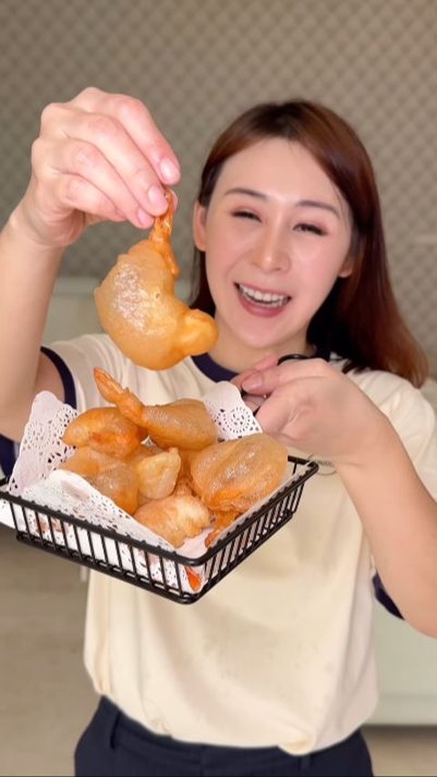 Shrimp Balloon, A Crunchy Shrimp Snack with a Unique Shape