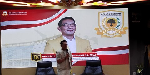 Ridwan Kamil  Tips Sehat Jadi Kepala Daerah: Jaga Kesehatan Mental, Jangan Sombong Jadi Pemimpin