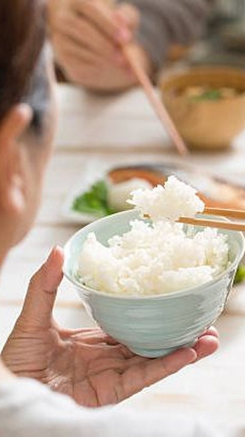 Konsumsi Double Carbo Bisa Buat Gula Darah Naik, Waspadai Makan Nasi Setelah Singkong