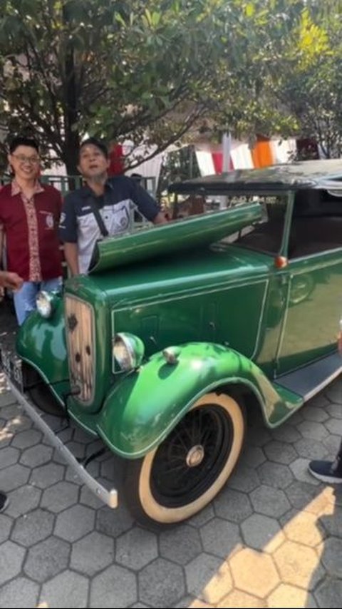 Kondisinya Masih Bagus dan Elegan, Potret Mobil Tahun 1938 Ini Curi Perhatian