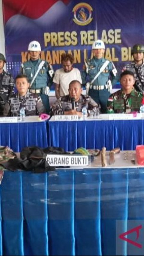 TNI AL Tangkap Mata-Mata Organisasi Papua Merdeka, Dibawa ke Markas Pakai KRI