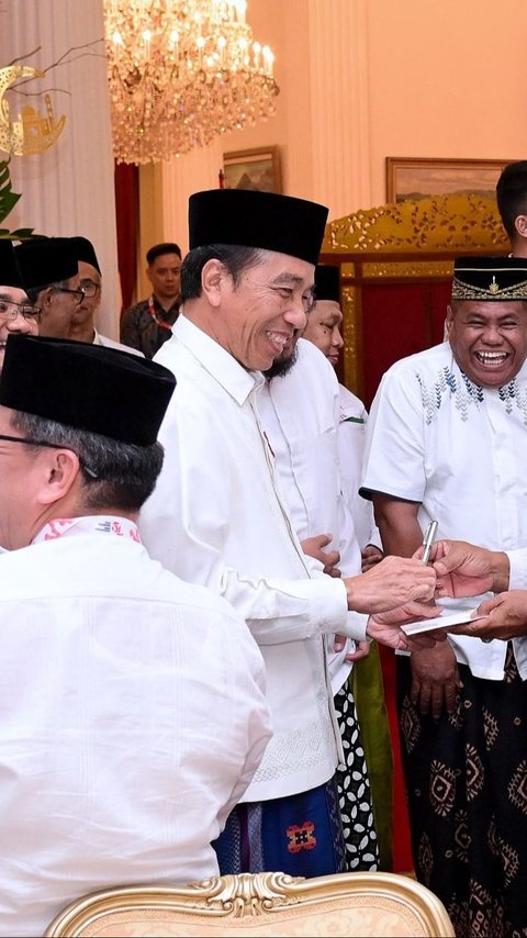 Presiden Jokowi Sedih Minta Maaf Kepada Rakyat Jelang Akhir Jabatan