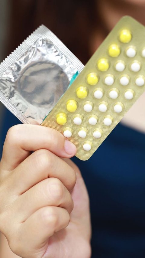 Ministry of Health: Provision of Contraceptive Devices Only for Married Adolescents