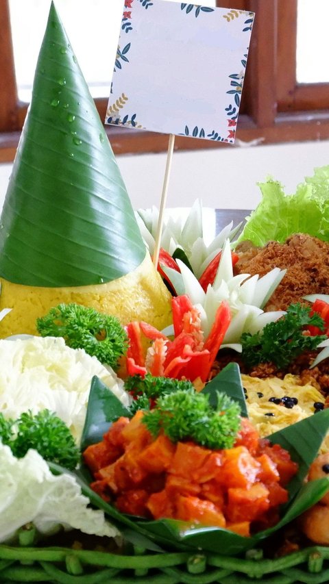 4 Resep Nasi Tumpeng untuk Perayaan HUT Ke-79 RI, Lengkap Beserta Tumpeng Merah Putih