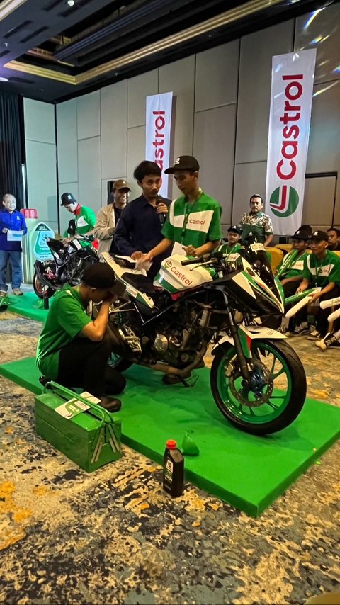 Siswa SMK Pemenang Castrol No. 1 Future Mechanic Siap Berpartisipasi di Paddock MotoGP Mandalika.