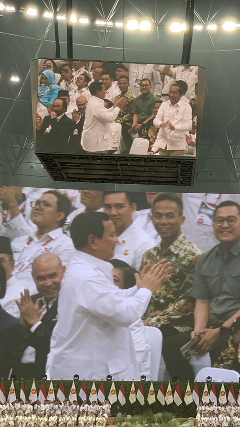 Pidato Lengkap Prabowo Puji Setinggi Langit Jokowi: Kami ada di Belakang Bapak!