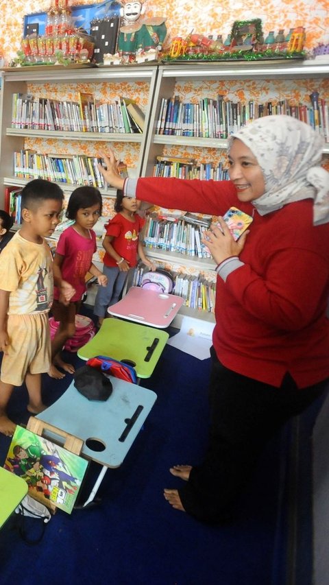 FOTO: Ini Keseruan Belajar di RPTRA Malinjo, Anak-Anak Mendapatkan Pendidikan Bahasa Inggris dan Berhitung Gratis