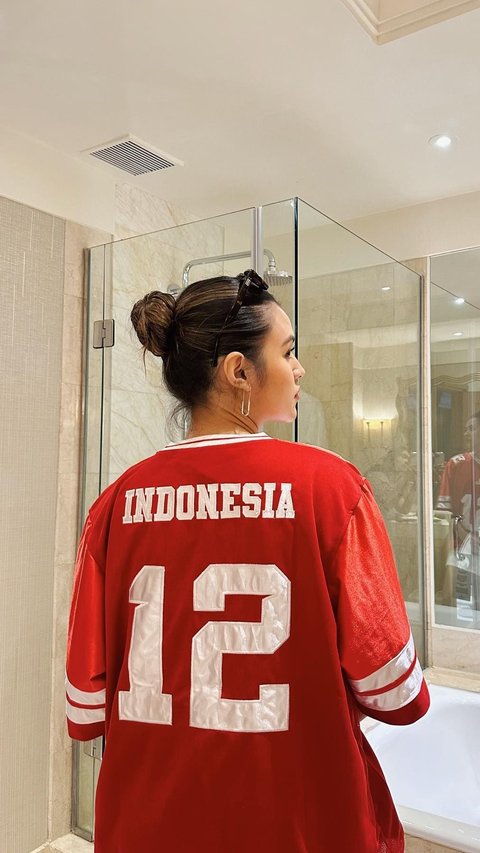 Potret Cantik Raisa saat Tampil Seusai Laga Timnas Indonesia vs Australia di Stadion GBK, Netizen 'Menyala Kak Yaya'