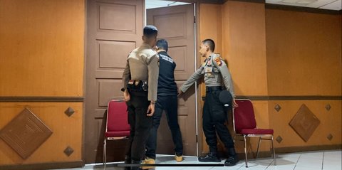 Dalami Dugaan Korupsi SPPD Setwan, Polda Riau Geledah Kantor DPRD Hingga Sita Komputer & Dokumen