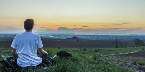 Mengelola Spiritualitas Bisa Memberi Manfaat Bagi Kesehatan Fisik dan Mental