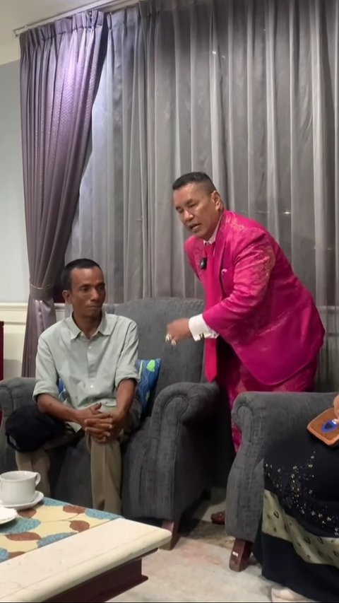 Ayah Siswi SMP Korban Pembunuhan dan Pemerkosaan di Palembang Datangi Hotman Paris, Ini Harapannya