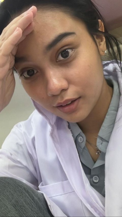 Foto Charlotte, Putri Shahnaz Haque, yang Sdang Menempuh Pendidikan Sebagai Dokter Hewan