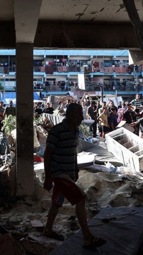 FOTO: Biadab, Israel Kembali Gempur Sekolah di Jalur Gaza hingga Tewaskan Pengungsi Palestina