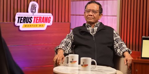 VIDEO: Keras! Mahfud Blak-blakan Singgung Kroni-Kroni Presiden Jokowi 