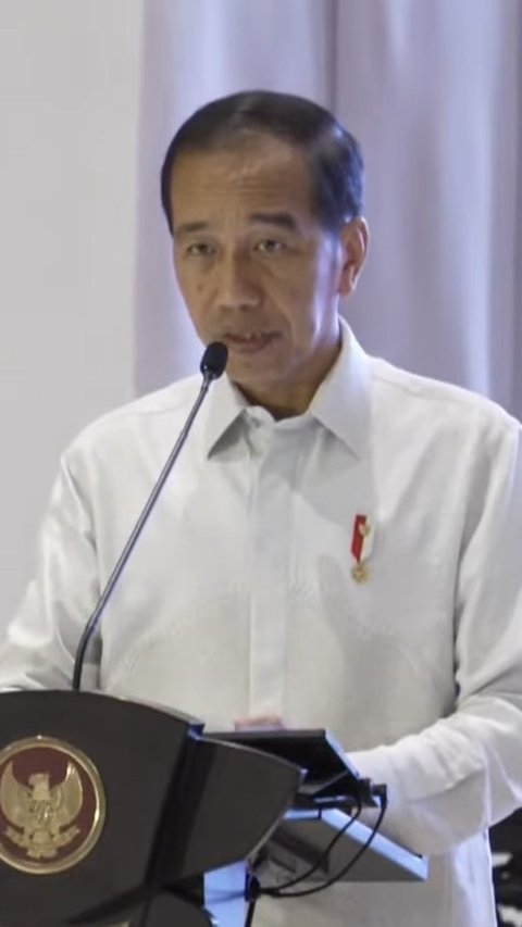 VIDEO: Busungkan Dada, Jokowi Beri Perintah Jenderal TNI Polri 