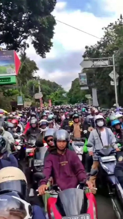 Ternyata Ini Penyebab Kemacetan Parah di Jalur Puncak saat Libur Panjang Maulid Nabi