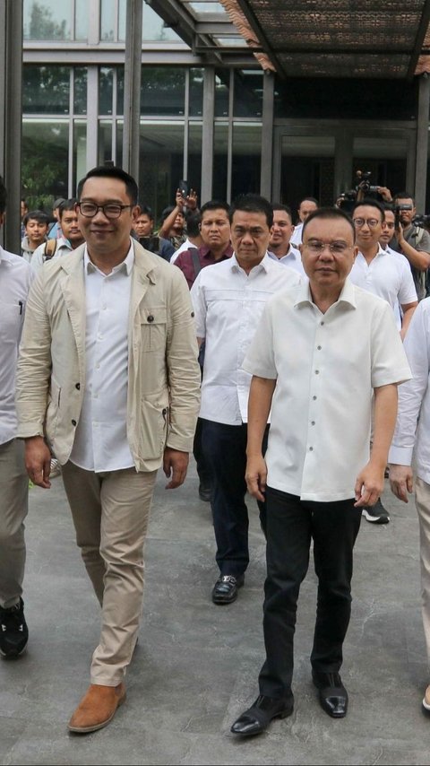 FOTO: Pasangan Bacagub Jakarta Ridwan Kamil-Suswono Rapat Perdana dengan Tim Pemenangan RIDO Bersama KIM Plus