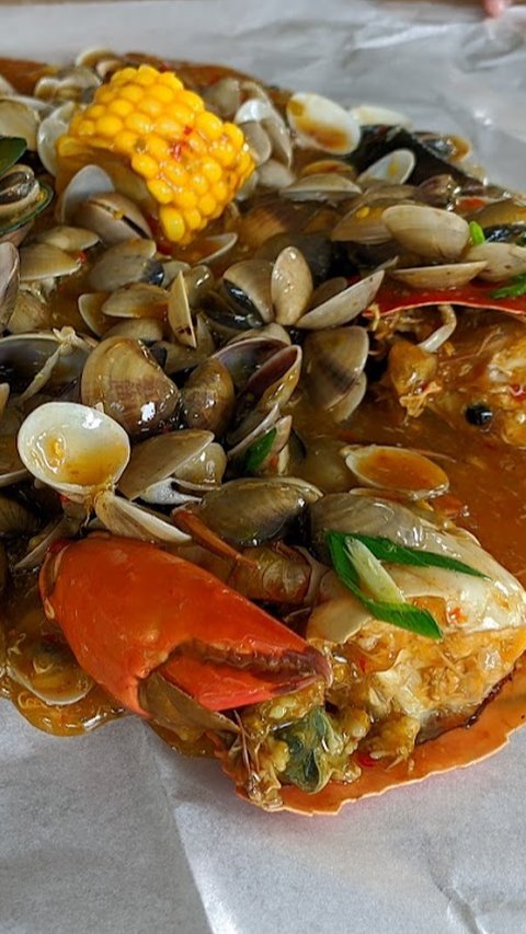 Serunya Mencicipi Seafood Porsi Raksasa di Pematangsiantar, Makan Kenyang dan Puas Bersama Orang Tercinta