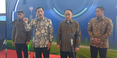 Pernah Sebut OTT KPK Kampungan, Luhut Kini Pamer Program LKPP untuk Cegah Suap