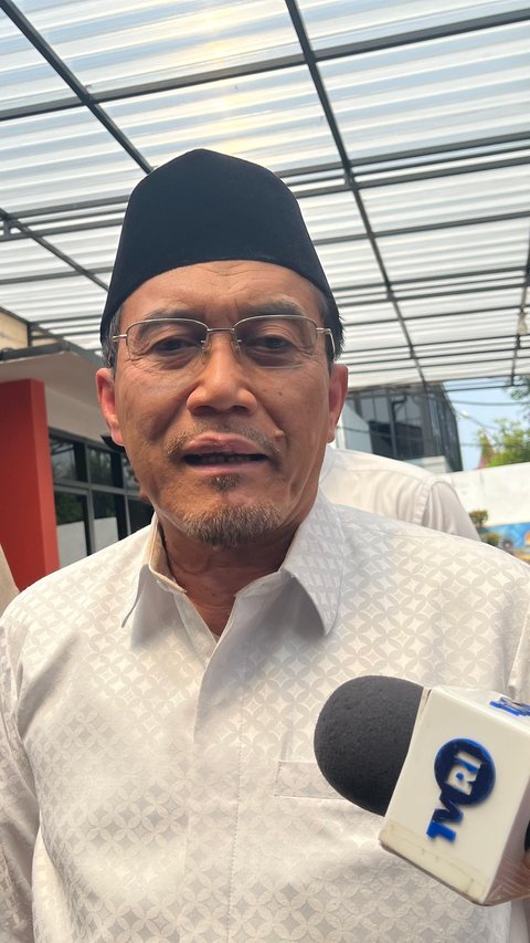 Suswono Janji Naikkan Gaji Guru PAUD Setara UMR Jika Menang Pilkada Jakarta