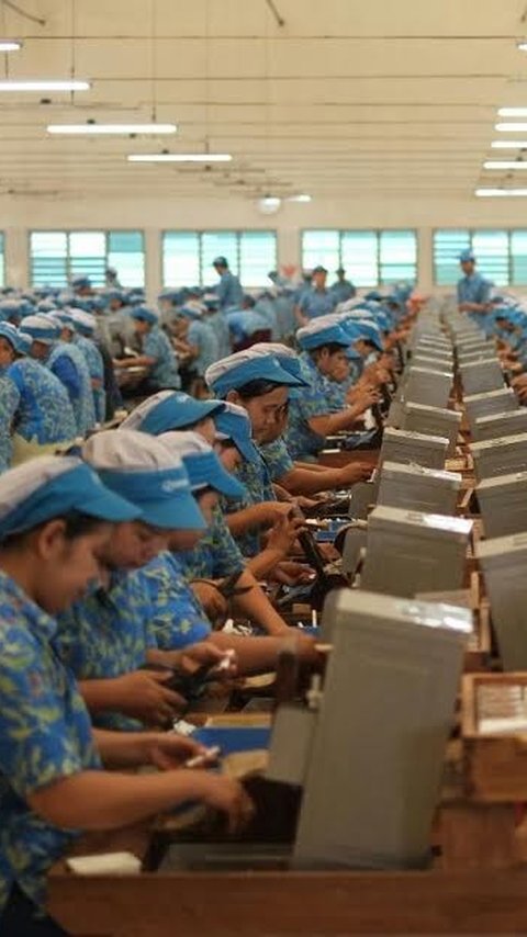 Suara Pengusaha Tanggapi Aturan Baru Industri Makanan dan Tembakau