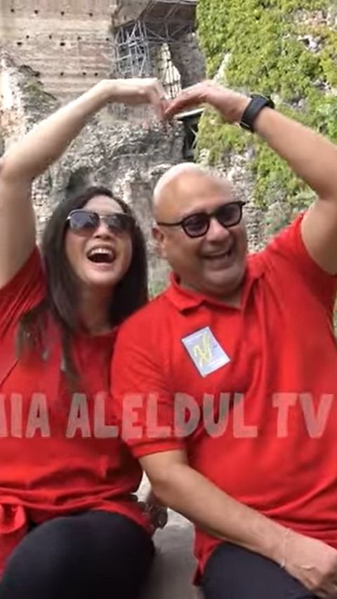 10 Momen Maia Estianty dan Irwan Mussry Touring di Italia Naik Ferrari, Dibuat Kagum dengan Pesona Pedesaan yang Tertata Rapi