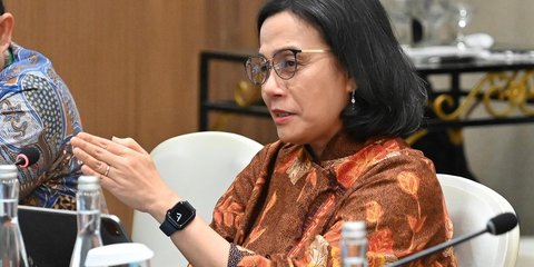 VIDEO: Tangis Sri Mulyani di DPR Kutip Nasihat Bung Hatta 