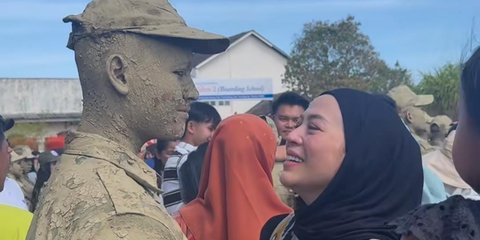 Tangis Haru Shanty Denny Bertemu Putranya yang Kini Sekolah Semi Militer