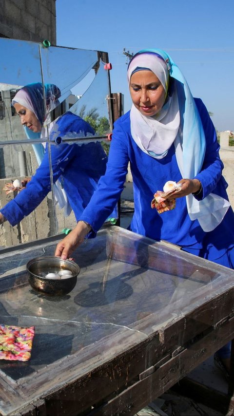 FOTO: Wanita Palestina Ini Sukses Ciptakan Perangkat Canggih Bertenaga Matahari untuk Atasi Krisis Bahan Bakar dan Air di Gaza