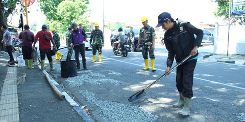 Lanud Husein Sastranegara dan Pemkot Bandung Kolaborasi Tata Jalan Komplek Sukasari