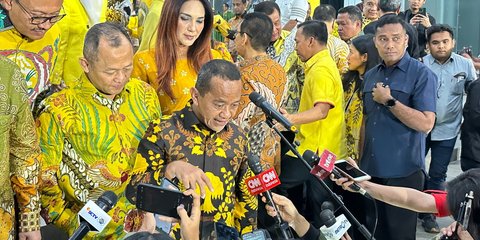 Bahlil soal Keluarga Jokowi Masuk Golkar: Mas Gibran Partainya Apa?