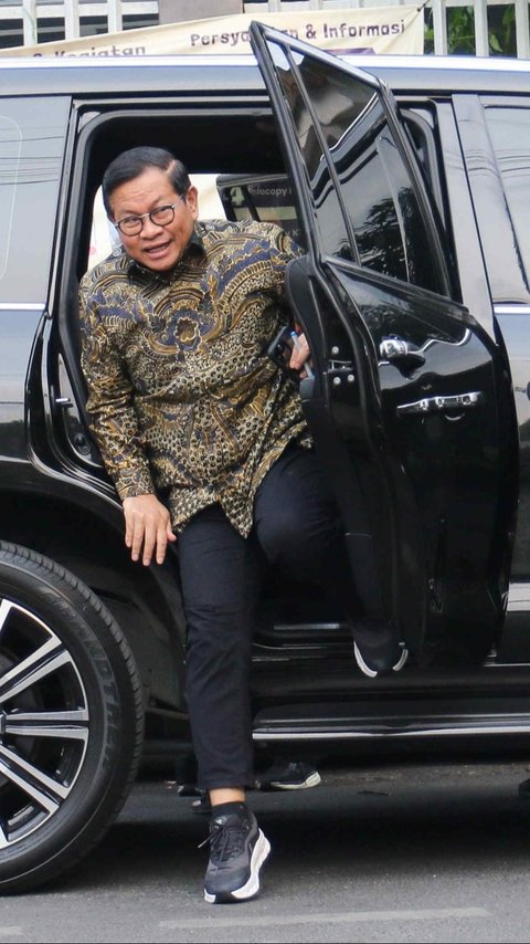 Pramono-Rano Temui SBY di Cikeas, Ridwan Kamil: Bagus Kita Harus Menghormati Orang Tua