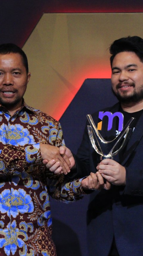 Pemkab Trenggalek Sabet Penghargaan Merdeka Awards 2024 Berkat Komitmen Menuju Net Zero Carbon