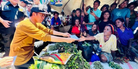 Sepotong Kisah dari Jembatan Youtefa