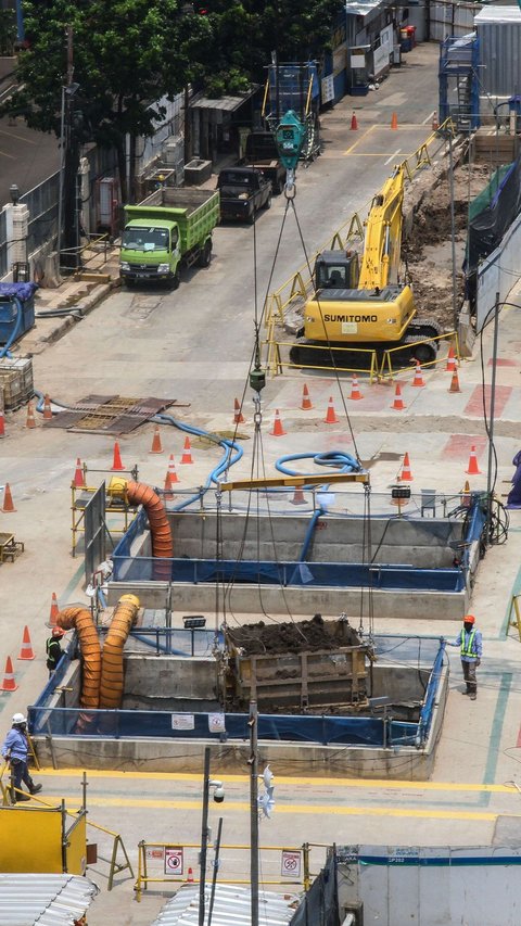 FOTO: Penampakan Terkini Progres Pembangunan MRT Jakarta Fase 2A Bundaran HI-Kota