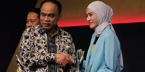 Bank Syariah Indonesia Sabet Merdeka Awards 2024 Berkat Inovasi Teknologi